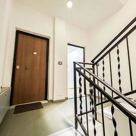 Adriatic Charm Haven E73 Golem (Tirana)