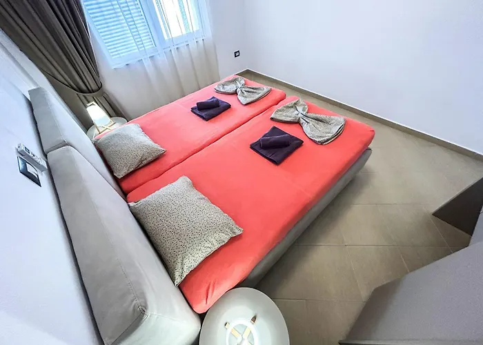 Adriatic Charm Haven E73 * Golem (Tirana)