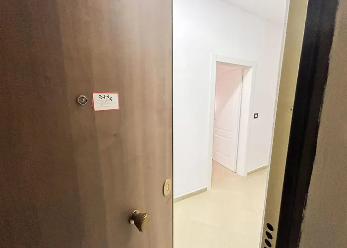 Adriatic Charm Haven E73 Golem (Tirana)